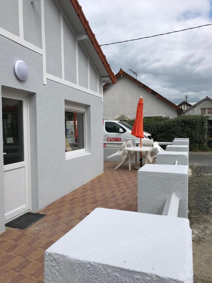 Villa Proche Mer St Martin De Bréhal Eksteriør billede